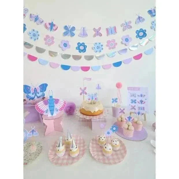 Butterflies Table Totems – Set of 3 Decorative Stands (19 cm)